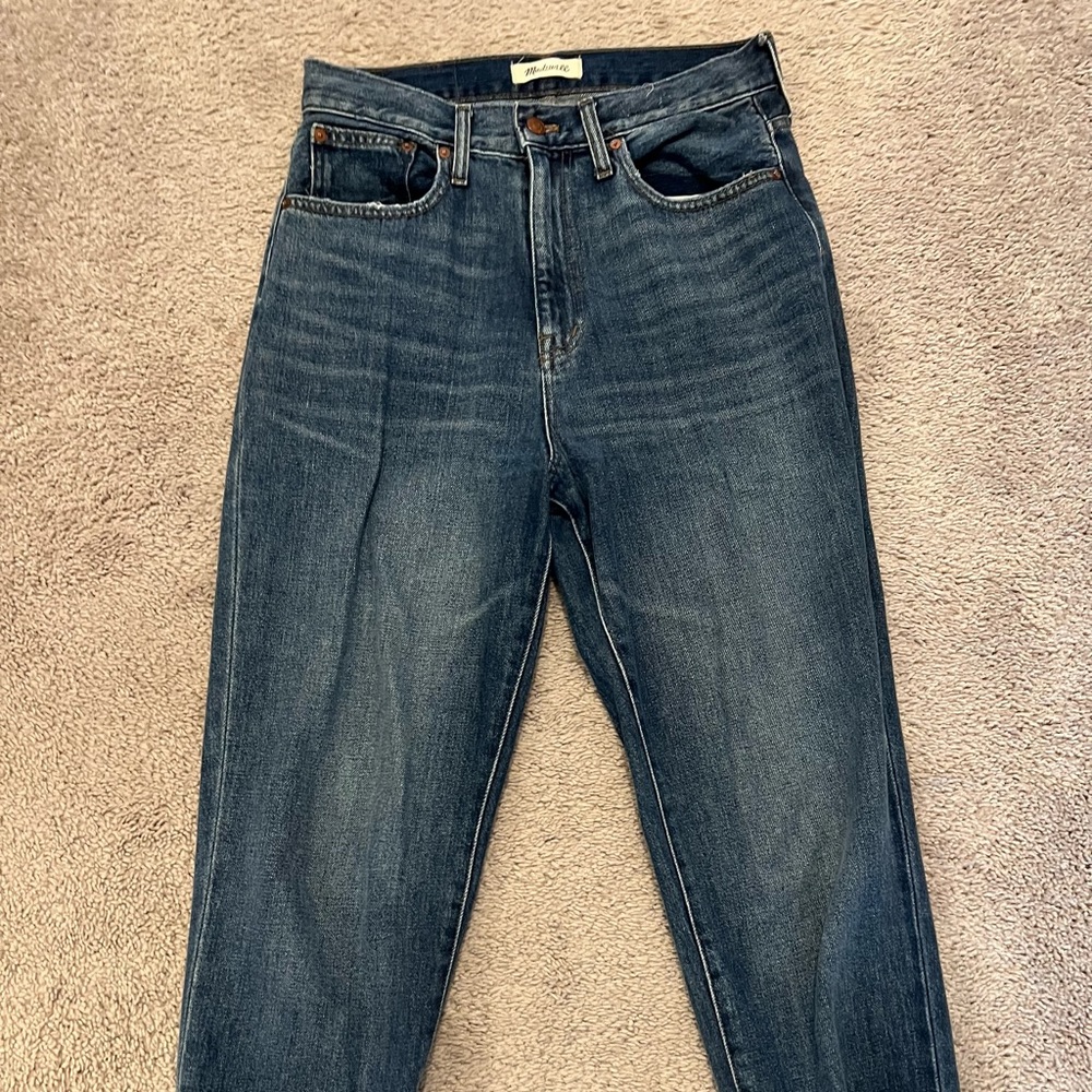 Madewell Mom Jean - Size 28